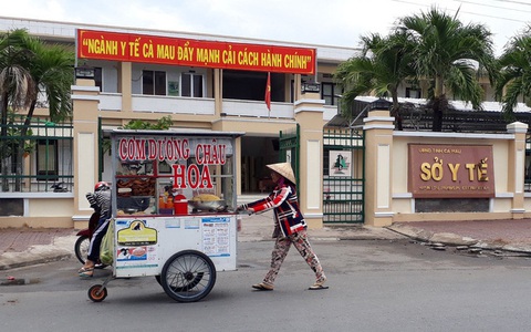 Bộ Nông nghiệp lần thứ 4 đề nghị Cà Mau dừng giao nhiệm vụ sang Sở Y tế