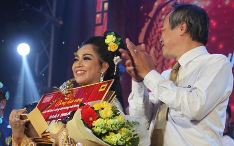 Nguyễn Thị Hàn Ni giành giải nhất trị giá 100 triệu cuộc thi Bông lúa vàng 2020