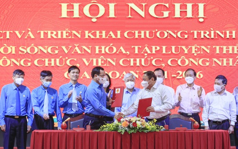 Mục tiêu 5 năm vì người Việt Nam 'khỏe về thể chất, mạnh về tinh thần'