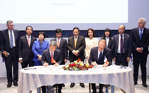 Vinapharm và Sanofi ký biên bản hợp tác