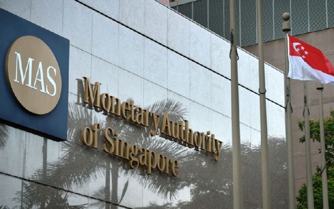 Singapore cảnh báo rủi ro tiềm ẩn về tiền điện tử khi giá bitcoin cao nhất mọi thời đại