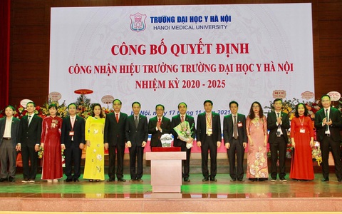 GS.TS Nguyễn Hữu Tú làm hiệu trưởng Trường ĐH Y Hà Nội