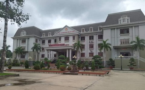 Cựu chánh án, phó chánh án huyện ở Tây Ninh lãnh 12 tháng tù treo
