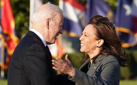 Bà Kamala Harris - quyền tổng thống Mỹ 85 phút