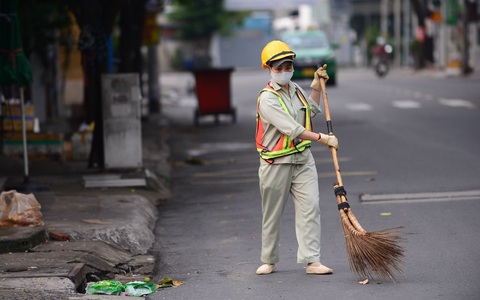 Diễn đàn Môi trường nơi tôi sống: Tôi yêu Sài Gòn bằng... cuộn băng keo, túi đựng rác