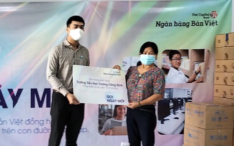 Ngân hàng Bản Việt: Triển khai hoạt động cộng đồng 'Cùng em Gọi ngày mới', tại 27 tỉnh, thành phố