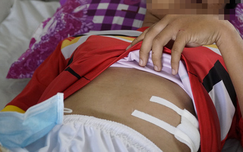 Vào tận trường ép học sinh lớp 12 ra ngoài đánh 'lên bờ xuống ruộng', nhận nước