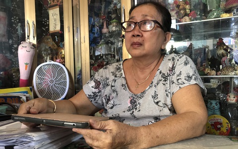 Cha mẹ cố nghệ sĩ Vân Quang Long kêu cứu vì bị YouTuber 'chửi rủa, vu khống'