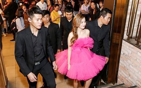 Ẩn thân bảo vệ VIP