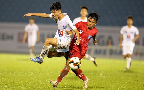 Rèn cho cầu thủ đá đẹp: được mà!