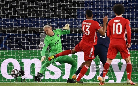Navas - 'vệ sĩ' của các siêu sao