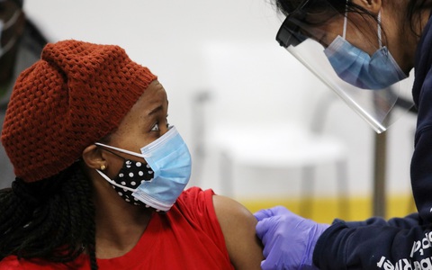 Nghiên cứu mới: Xác suất nhiễm virus rất thấp sau khi tiêm vắc xin COVID-19
