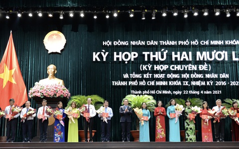 HĐND TP.HCM khóa IX đã quyết nghị đầu tư công 150.000 tỉ đồng