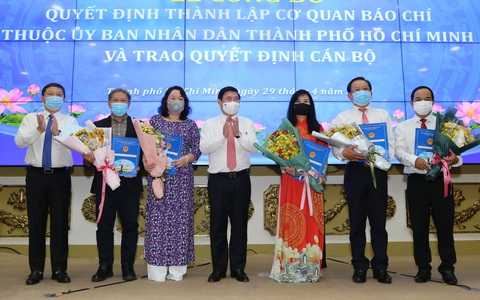 Công bố thành lập 5 báo, tạp chí thuộc UBND TP.HCM