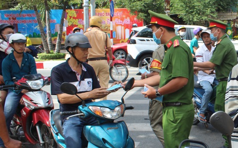 Bạc Liêu yêu cầu cán bộ, công chức ra khỏi tỉnh phải báo cáo