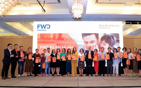 'FWD Bộ đôi tài sản' - sản phẩm bảo hiểm kết hợp đầu tư đột phá của 2021