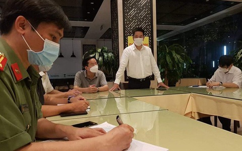 Phê bình khách sạn báo trả 'phí chống dịch cho cơ quan chức năng, công an'