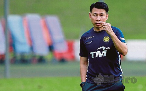 HLV Cheng Hoe 'thất vọng và mất ngủ' sau màn trình diễn tệ hại của tuyển Malaysia