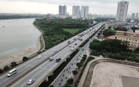 Ngày nghỉ lễ cuối cùng, cửa ngõ Hà Nội vắng hơn cả ngày thường