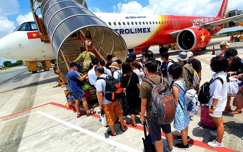 Ngày không dùng tiền mặt 16-6, mua vé online của Vietjet sẽ nhận mã giảm giá 100%