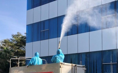 Đi coi thi tốt nghiệp THPT, nhiễm bệnh và lây cho 2 người trong gia đình