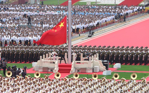 Trung Quốc đạt 'mục tiêu bách niên' lần 1