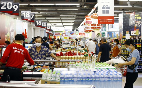 VinMart tặng cho khách hàng gói bảo hiểm 'Khỏe mạnh trong mùa dịch'
