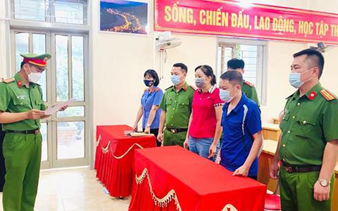 Bắt cựu phó chánh văn phòng Huyện ủy Sông Mã