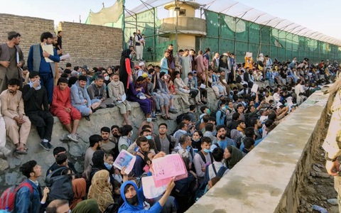 Các nước đẩy nhanh tốc độ di tản khỏi Afghanistan trước thời hạn 31-8