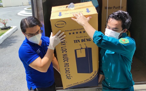 Thêm máy lọc nước, bệnh viện mừng vì giảm rác thải nhựa cho môi trường mùa COVID