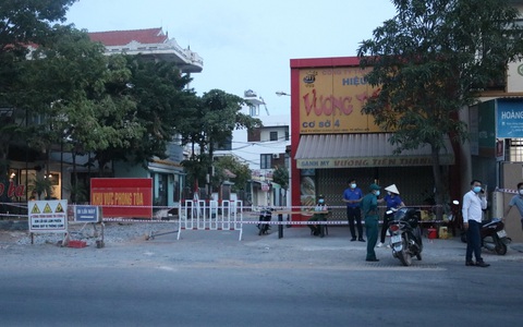 Cập nhật COVID-19 ngày 1-9: Nam Định phát hiện ít nhất 10 ca cộng đồng khi sàng lọc giáo viên
