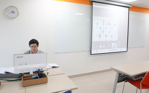 'Cần đào tạo cách thức và văn hóa giảng dạy trực tuyến cho giảng viên'