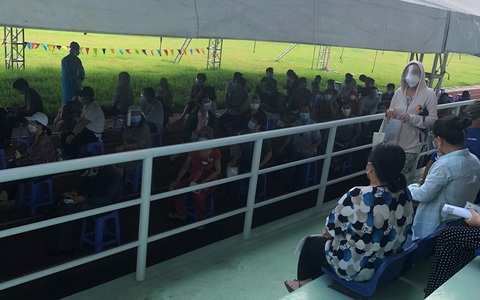 Gò Vấp phát hiện nhóm người có phiếu mời tiêm vắc xin của phường nhưng không đúng đối tượng