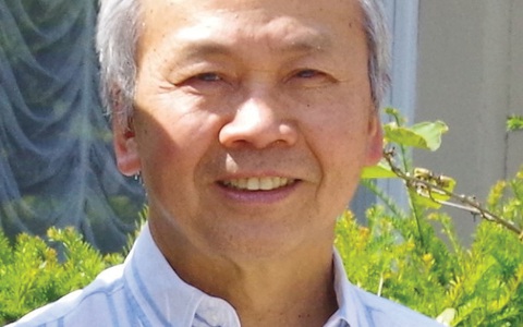 Vươn lên từ điêu tàn