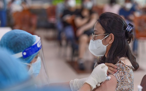 TP.HCM nhận hơn 300.000 liều vắc xin Spikevax/Moderna
