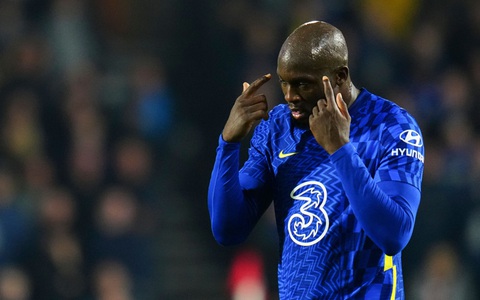Bài học 'vạ miệng' mang tên Lukaku