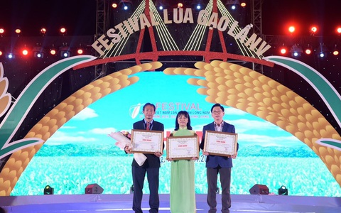 Vinh danh 3 sản phẩm tiêu biểu của Lộc Trời tại Festival lúa gạo Việt Nam 2022