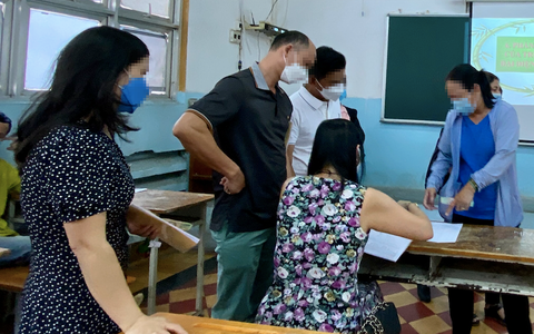 Giám đốc Sở GD-ĐT TP.HCM: Lạm thu ở trường học có trách nhiệm của hiệu trưởng