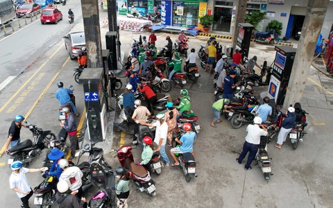 TP.HCM: Chỉ 1/10 cây xăng tạm hết hàng, không phát hiện ‘găm’ hàng
