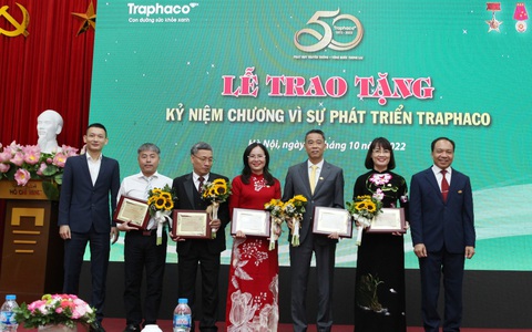 Traphaco 50 năm: Có lòng tin sẽ đi được xa hơn