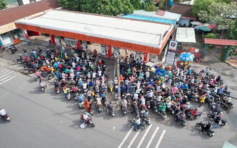 Khoảng cách xa vời giữa số liệu thống kê và thực tế