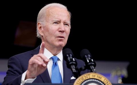 Ông Biden cảnh báo Nga phạm sai lầm nếu dùng 'bom bẩn' ở Ukraine