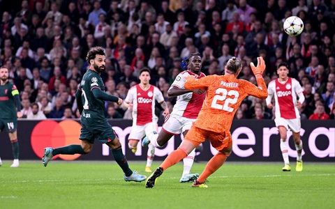 Liverpool giành vé đi tiếp, Atletico bị loại