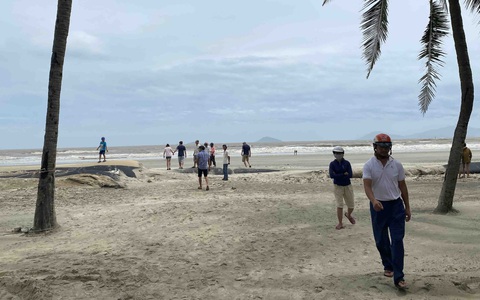 Bãi biển Cửa Đại đã 'hồi sinh'