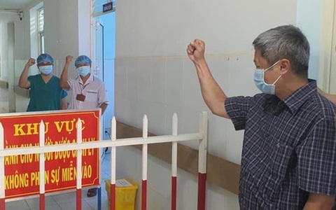 Thứ trưởng Bộ Y tế Nguyễn Trường Sơn chính thức nghỉ hưu