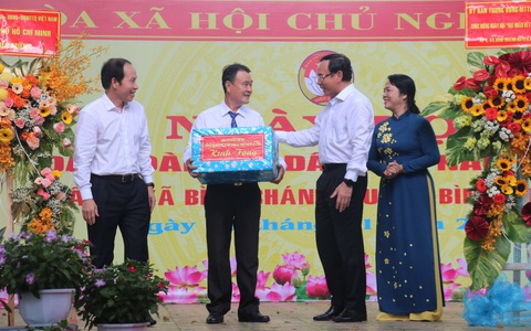 Lãnh đạo TP.HCM tham dự Ngày hội đại đoàn kết dân tộc năm 2022