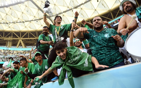 Saudi Arabia cho cả nước nghỉ lễ để ăn mừng chiến thắng trước Argentina