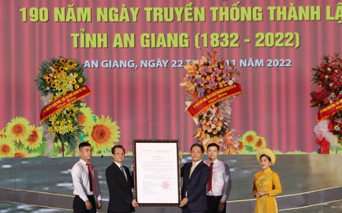 An Giang long trọng tổ chức kỷ niệm 190 năm ngày truyền thống