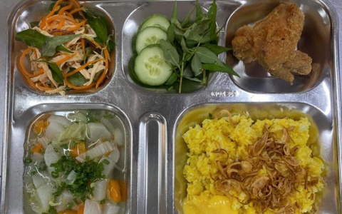 Vụ Trường iSchool Nha Trang: Vì sao cánh gà đã chiên nhưng vẫn có các vi khuẩn gây ngộ độc?