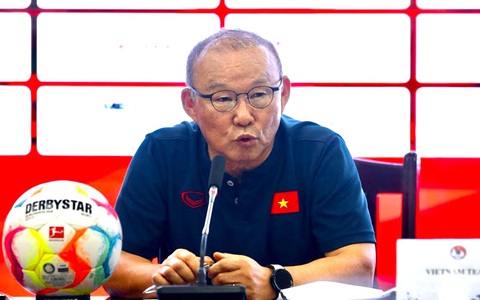 HLV Park Hang Seo hài lòng với chiến thắng trước Borussia Dortmund